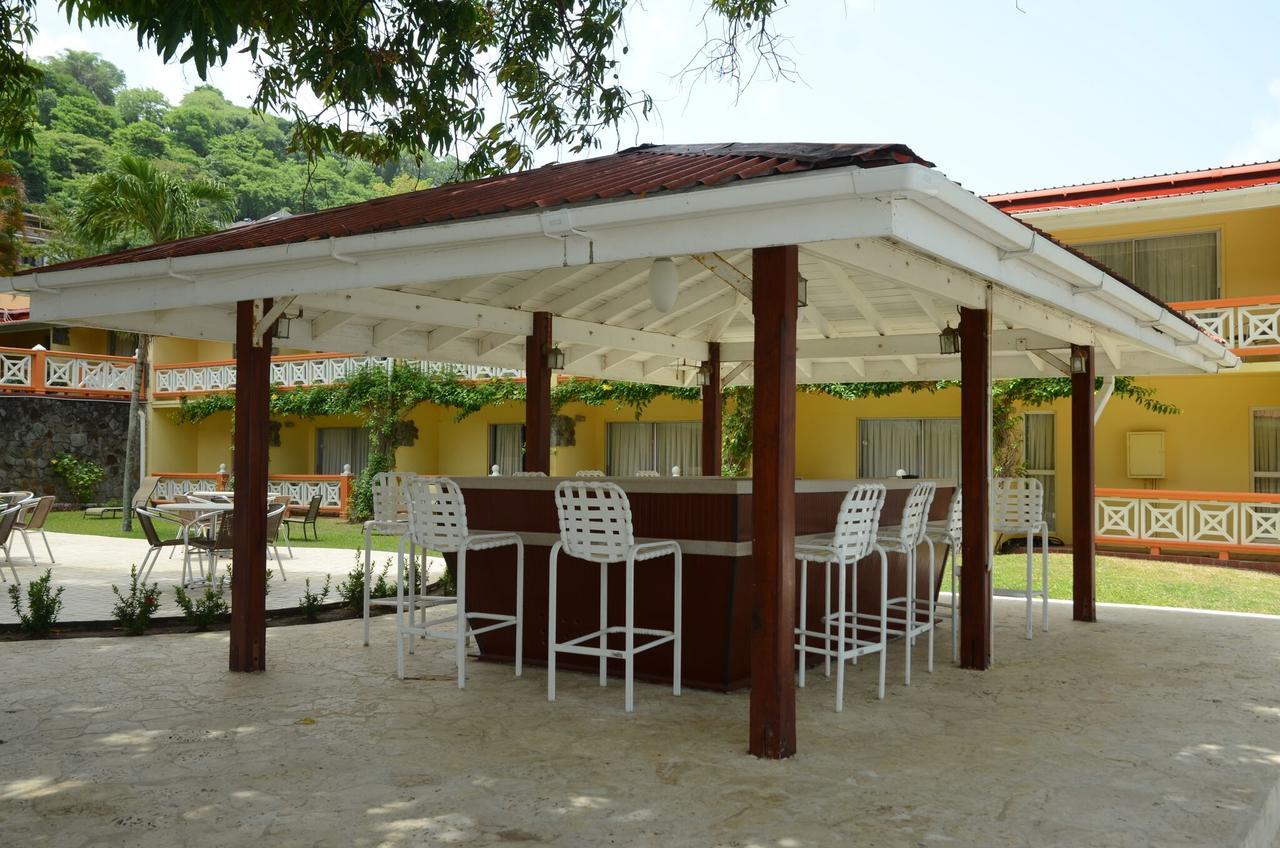 קינגסטאון Sunset Shores Beach Hotel מראה חיצוני תמונה