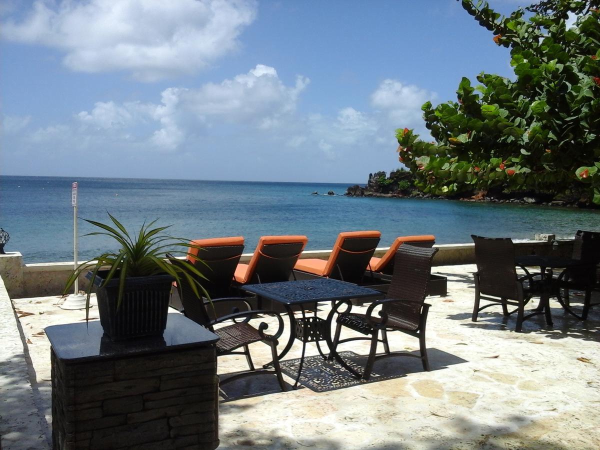קינגסטאון Sunset Shores Beach Hotel מראה חיצוני תמונה